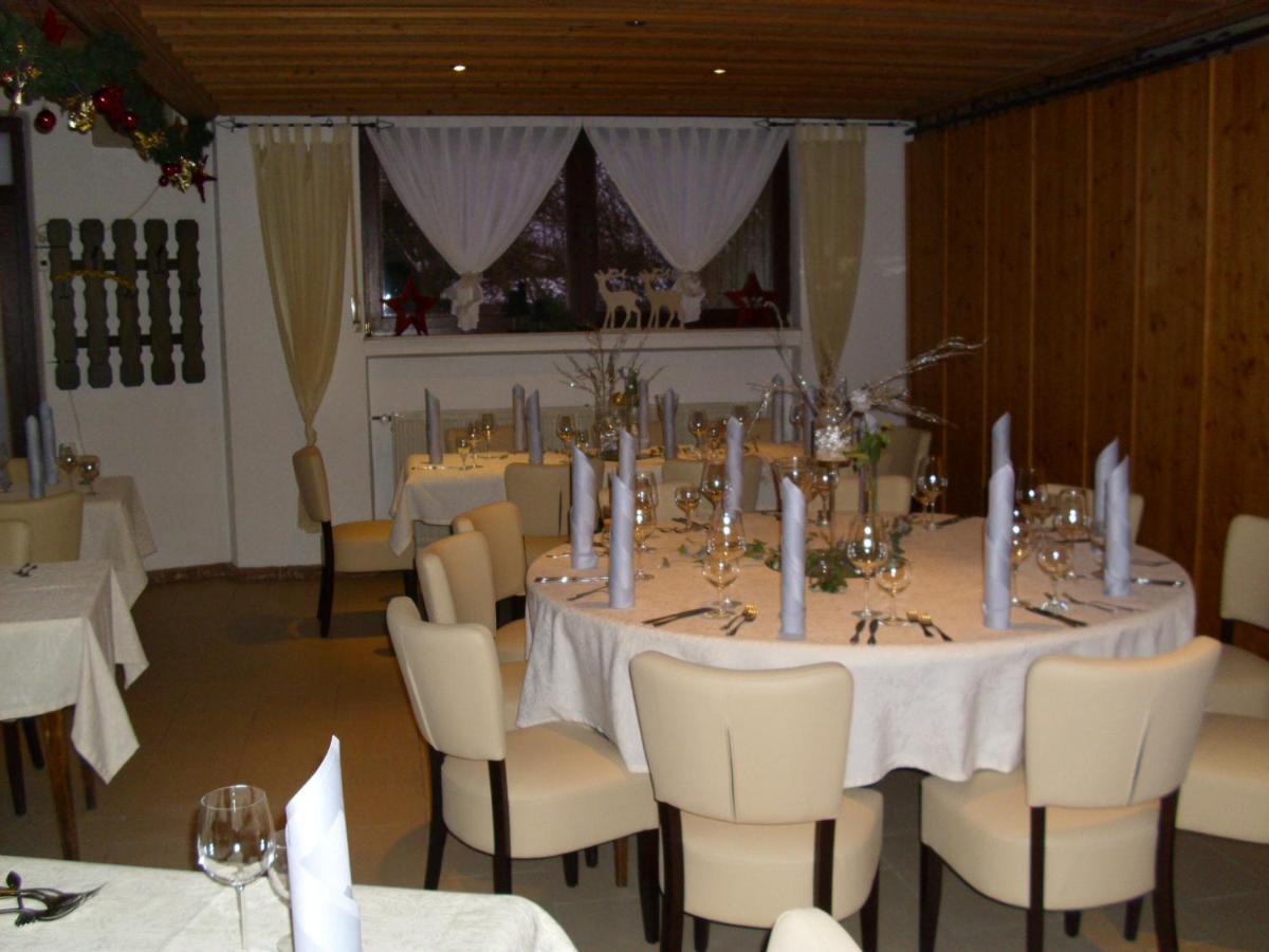 Quartier-Restaurant Zum Hannes Niederhausen Екстериор снимка